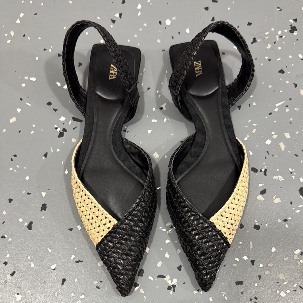 Zara Black and Tan Flats with Pointed Toe and Ankle Straps